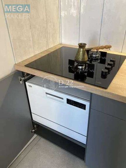Продаж 3 кімнатної квартири (73/?/?), 24 пов. 27 пов. будинку, <a class="location-link" href="/kiev/" title="Недвижимость Київ">Київ</a>, <a class="location-link" href="/kiev/goloseevskij/" title="Недвижимость Голосіївський район">Голосіївський р-н</a>, Лисогірський провулок, 20 (изображение 10)