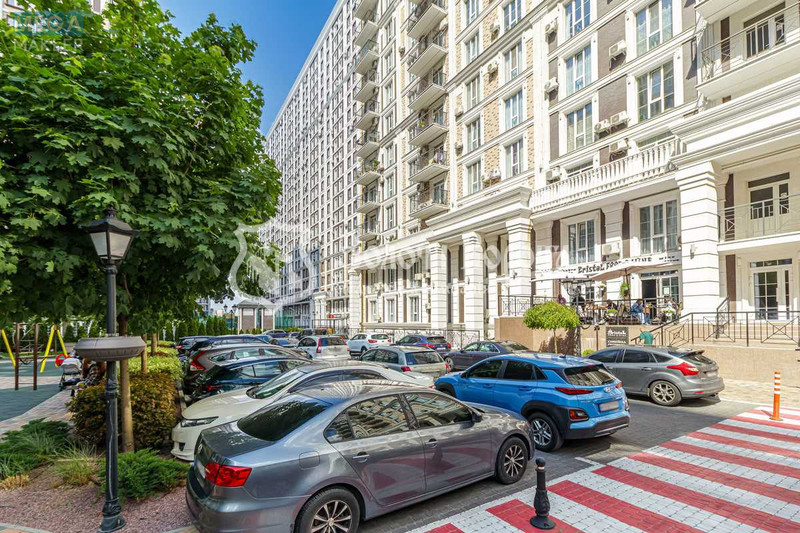 Продаж комерційної нерухомості, 60 кв.м, под офис, <a class="location-link" href="/kiev/" title="Недвижимость Київ">Київ</a>, <a class="location-link" href="/kiev/goloseevskij/" title="Недвижимость Голосіївський район">Голосіївський р-н</a>, Михайла Максимовича вул., 1 (изображение 17)