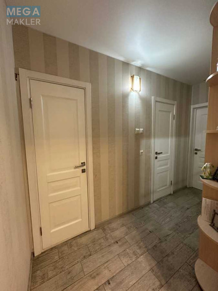Продаж 2 кімнатної квартири (77/35/11), 25 пов. 25 пов. будинку, <a class="location-link" href="/kiev/" title="Недвижимость Київ">Київ</a>, <a class="location-link" href="/kiev/desnyanskij/" title="Недвижимость Деснянський район">Деснянський р-н</a>, Николая Закревского ул., 95г (изображение 5)