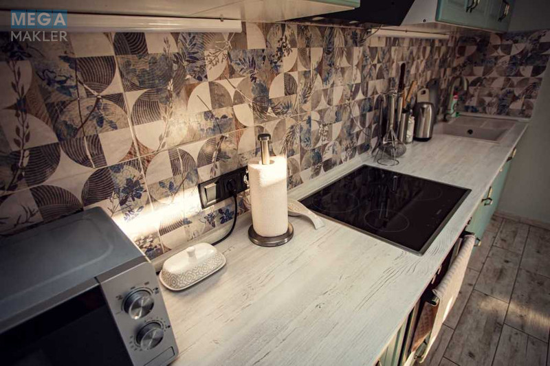 Продаж дома, 2 поверху, 75 кв.м, 3 кімнати, ділянка 1 сотка, <a class="location-link" href="/polyana-selo/" title="Недвижимость Поляна">Поляна</a>, Курортная (изображение 7)
