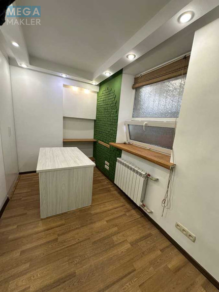 Продаж комерційної нерухомості, 38&nbsp;кв.м, под офис, <a class="location-link" href="/dnepropetrovsk/" title="Недвижимость Дніпра">Дніпро</a>, Володимира Мономаха, 31 (изображение 12)