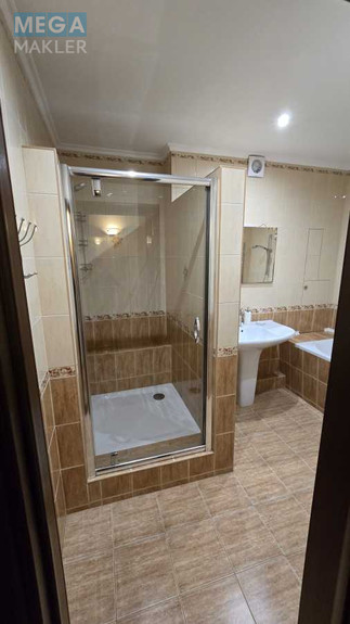 Продаж 3 кімнатної квартири (94/56/20), 19 пов. 25 пов. будинку, <a class="location-link" href="/kiev/" title="Недвижимость Київ">Київ</a>, <a class="location-link" href="/kiev/svyatoshinskij/" title="Недвижимость Святошинський район">Святошинський р-н</a>, Перемоги просп., 121б (изображение 7)