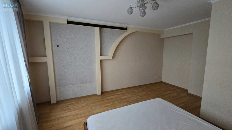 Продаж 3 кімнатної квартири (94/56/20), 19 пов. 25 пов. будинку, <a class="location-link" href="/kiev/" title="Недвижимость Київ">Київ</a>, <a class="location-link" href="/kiev/svyatoshinskij/" title="Недвижимость Святошинський район">Святошинський р-н</a>, Перемоги просп., 121б (изображение 12)