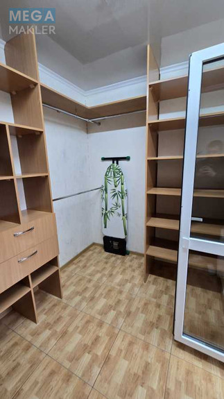Продаж 3 кімнатної квартири (94/56/20), 19 пов. 25 пов. будинку, <a class="location-link" href="/kiev/" title="Недвижимость Київ">Київ</a>, <a class="location-link" href="/kiev/svyatoshinskij/" title="Недвижимость Святошинський район">Святошинський р-н</a>, Перемоги просп., 121б (изображение 14)