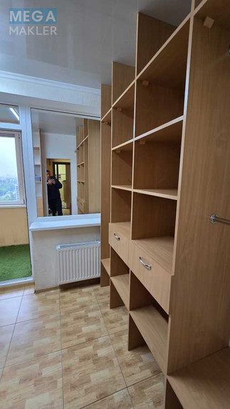 Продаж 3 кімнатної квартири (94/56/20), 19 пов. 25 пов. будинку, <a class="location-link" href="/kiev/" title="Недвижимость Київ">Київ</a>, <a class="location-link" href="/kiev/svyatoshinskij/" title="Недвижимость Святошинський район">Святошинський р-н</a>, Перемоги просп., 121б (изображение 16)