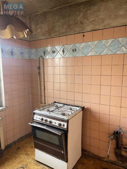 Продаж 2 кімнатної квартири (46/27/6), 9 пов. 9 пов. будинку, <a class="location-link" href="/kiev/" title="Недвижимость Київ">Київ</a>, <a class="location-link" href="/kiev/svyatoshinskij/" title="Недвижимость Святошинський район">Святошинський р-н</a>, Гната Юри вул., 2/12 (изображение 5)