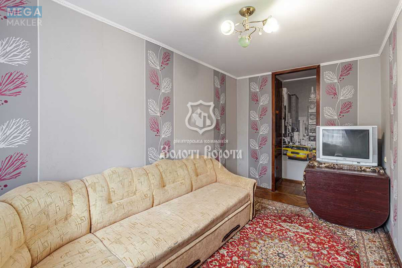 Продаж 2 кімнатної квартири (46/30/6,5), 3 пов. 5 пов. будинку, <a class="location-link" href="/kiev/" title="Недвижимость Київ">Київ</a>, <a class="location-link" href="/kiev/svyatoshinskij/" title="Недвижимость Святошинський район">Святошинський р-н</a>, Академіка Туполєва вул., 15в (изображение 5)