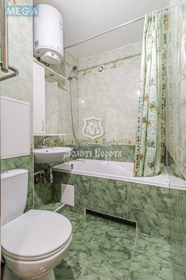 Продаж 2 кімнатної квартири (46/30/6,5), 3 пов. 5 пов. будинку, <a class="location-link" href="/kiev/" title="Недвижимость Київ">Київ</a>, <a class="location-link" href="/kiev/svyatoshinskij/" title="Недвижимость Святошинський район">Святошинський р-н</a>, Академіка Туполєва вул., 15в (изображение 9)