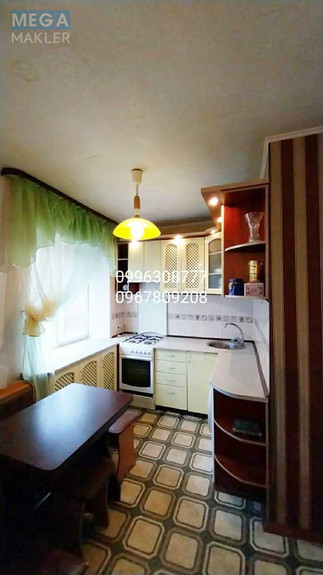 Продаж 2 кімнатної квартири (40/?/7,5), 5 пов. 5 пов. будинку, <a class="location-link" href="/kharkov/" title="Недвижимость Харків">Харків</a>, <a class="location-link" href="/kharkov/kominternovskij/" title="Недвижимость Слобідський (Комінтернівський) район">Слобідський (Комінтернівський) р-н</a>, Аэрокосмический проспект, 197 (изображение 8)