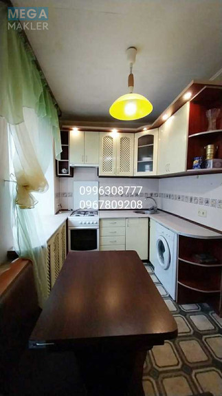 Продаж 2 кімнатної квартири (40/?/7,5), 5 пов. 5 пов. будинку, <a class="location-link" href="/kharkov/" title="Недвижимость Харків">Харків</a>, <a class="location-link" href="/kharkov/kominternovskij/" title="Недвижимость Слобідський (Комінтернівський) район">Слобідський (Комінтернівський) р-н</a>, Аэрокосмический проспект, 197 (изображение 9)