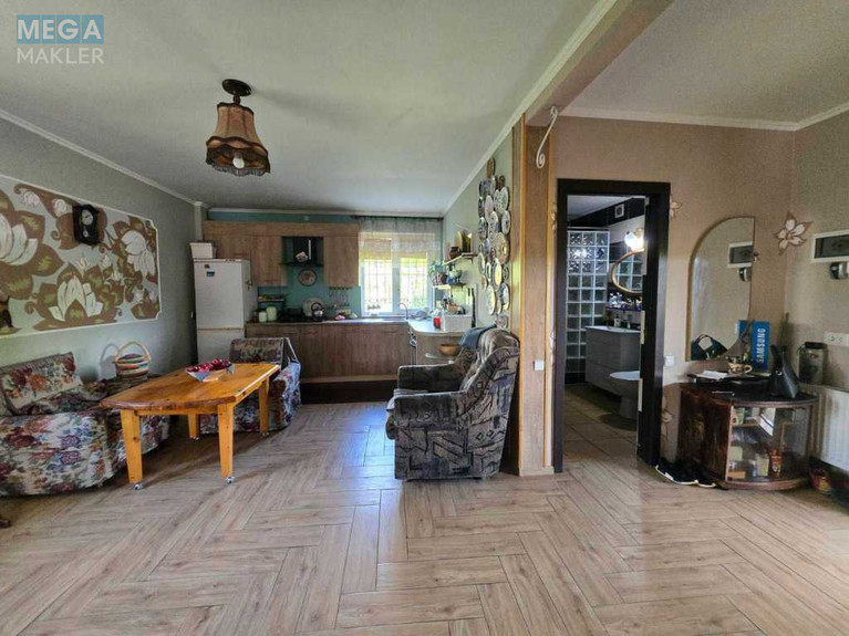 Продаж дома, 3&nbsp;поверху, 171&nbsp;кв.м, 5&nbsp;кімнат, ділянка 10&nbsp;соток, <a class="location-link" href="/velikaya-bugaevka/" title="Недвижимость Велика Бугаївка">Велика Бугаївка</a>, Бугаївка (изображение 8)