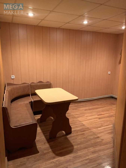 Продаж дома, 3 поверху, 280 кв.м, 7 кімнат, ділянка 40 соток, <a class="location-link" href="/velikaya-bugaevka/" title="Недвижимость Велика Бугаївка">Велика Бугаївка</a>, Велика Бугаївка (изображение 4)