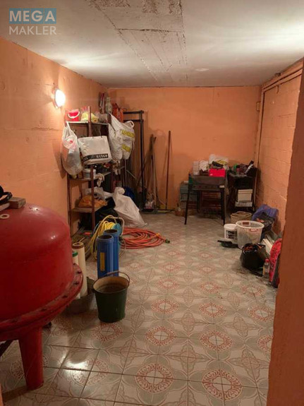 Продаж дома, 3 поверху, 280 кв.м, 7 кімнат, ділянка 40 соток, <a class="location-link" href="/velikaya-bugaevka/" title="Недвижимость Велика Бугаївка">Велика Бугаївка</a>, Велика Бугаївка (изображение 8)