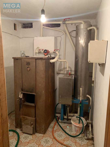 Продаж дома, 3 поверху, 280 кв.м, 7 кімнат, ділянка 40 соток, <a class="location-link" href="/velikaya-bugaevka/" title="Недвижимость Велика Бугаївка">Велика Бугаївка</a>, Велика Бугаївка (изображение 9)
