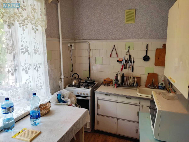 Оренда 2 кімнатної квартири, <a class="location-link" href="/kiev/" title="Недвижимость Київ">Київ</a>, <a class="location-link" href="/kiev/solomenskij/" title="Недвижимость Солом'янський район">Солом'янський р-н</a>, Борщаговская ул., 117 (изображение 11)