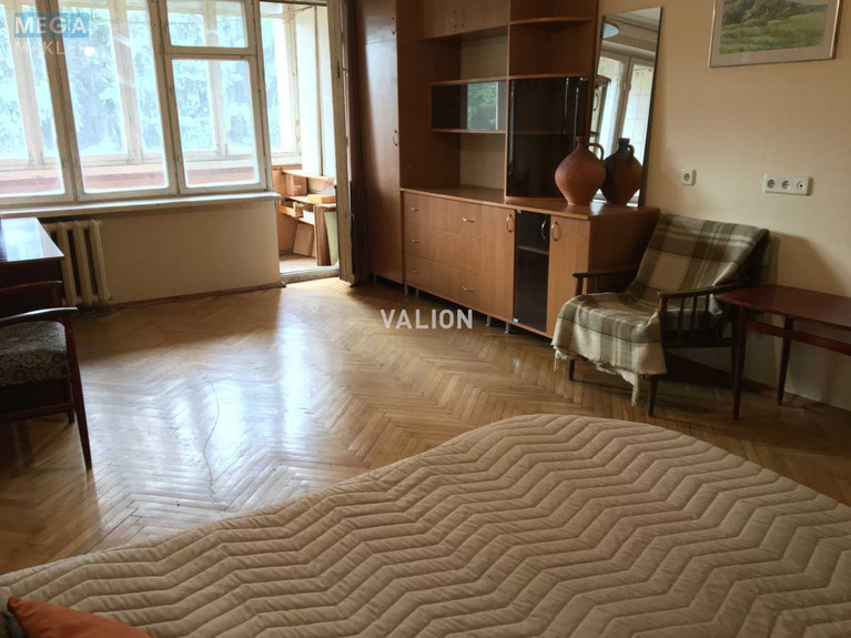 Оренда 2 кімнатної квартири, <a class="location-link" href="/kiev/" title="Недвижимость Київ">Київ</a>, <a class="location-link" href="/kiev/solomenskij/" title="Недвижимость Солом'янський район">Солом'янський р-н</a>, Ереванская ул., 8-А (изображение 5)