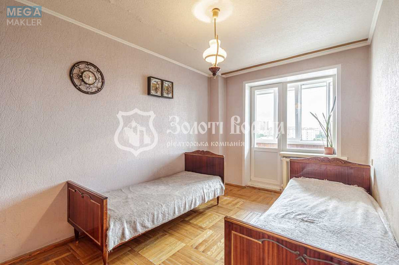 Продаж 3 кімнатної квартири (70/39/11), 9 пов. 10 пов. будинку, <a class="location-link" href="/vishnevoe/" title="Недвижимость Вишневе">Вишневе</a>, Київська, 1 (изображение 8)