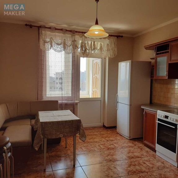 Оренда 2 кімнатної квартири, <a class="location-link" href="/kiev/" title="Недвижимость Київ">Київ</a>, <a class="location-link" href="/kiev/darnickij/" title="Недвижимость Дарницький район">Дарницький р-н</a>, Харківське шосе, 152 (изображение 9)