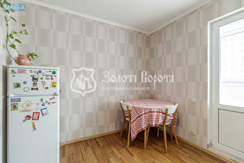 Продаж 1 кімнатної квартири (42/18/9), 10 пов. 16 пов. будинку, <a class="location-link" href="/kiev/" title="Недвижимость Київ">Київ</a>, <a class="location-link" href="/kiev/desnyanskij/" title="Недвижимость Деснянський район">Деснянський р-н</a>, Миколи Закревського вул., 101 (изображение 6)