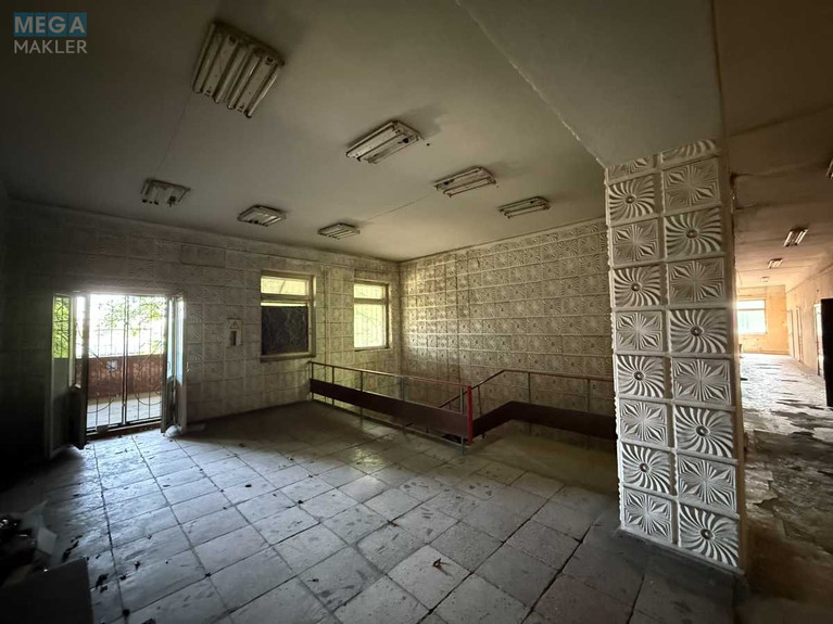 Продаж окремої будівлі/побудови, 1 276 кв.м, <a class="location-link" href="/dnepropetrovsk/" title="Недвижимость Дніпра">Дніпро</a>, Маяковського, 5а (изображение 9)