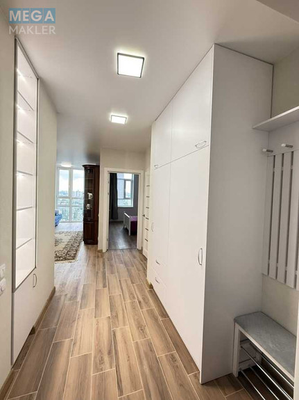 Оренда 1 кімнатної квартири, <a class="location-link" href="/kiev/" title="Недвижимость Київ">Київ</a>, <a class="location-link" href="/kiev/obolonskij/" title="Недвижимость Оболонський район">Оболонський р-н</a>, Миколи Гулака вул., 4 (изображение 9)