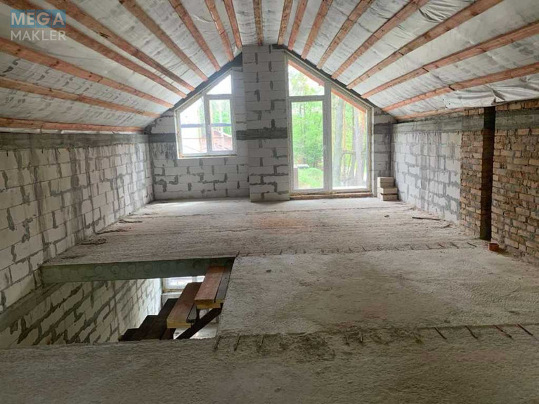 Продаж дома, 3 поверху, 179 кв.м, 5 кімнат, ділянка 1 сотка, <a class="location-link" href="/kiev/" title="Недвижимость Київ">Київ</a>, <a class="location-link" href="/kiev/obolonskij/" title="Недвижимость Оболонський район">Оболонський р-н</a>, Лісна вул., 81а (изображение 9)