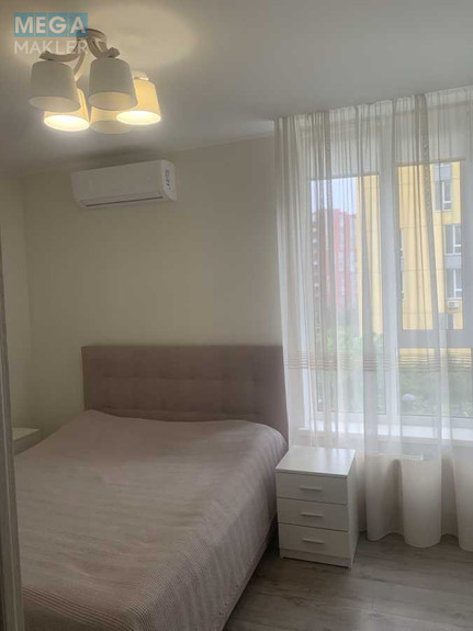 Продаж 3 кімнатної квартири (52/30/21), 3 пов. 9 пов. будинку, <a class="location-link" href="/kiev/" title="Недвижимость Київ">Київ</a>, <a class="location-link" href="/kiev/dneprovskij/" title="Недвижимость Дніпровський район">Дніпровський р-н</a>, Воззєднання просп., 17к2 (изображение 5)