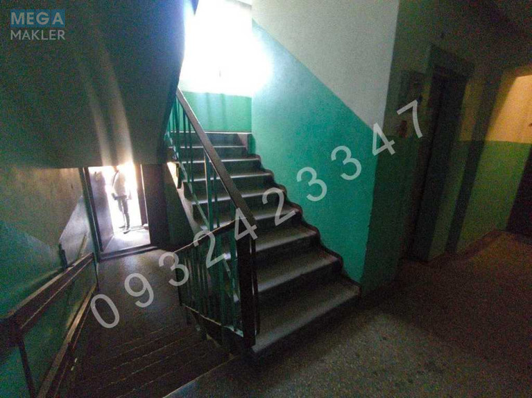 Продаж 2 кімнатної квартири (53/29/7), 1 пов. 9 пов. будинку, <a class="location-link" href="/kiev/" title="Недвижимость Київ">Київ</a>, <a class="location-link" href="/kiev/darnickij/" title="Недвижимость Дарницький район">Дарницький р-н</a>, Харьковское шоссе, 21/6 (изображение 15)