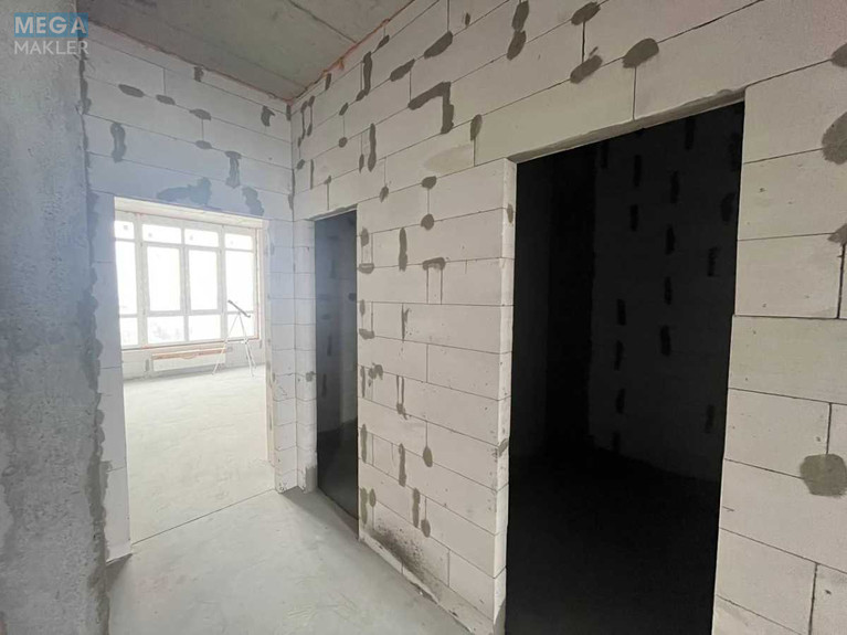 Продаж 3 кімнатної квартири (100/55/19), 23 пов. 24 пов. будинку, <a class="location-link" href="/kiev/" title="Недвижимость Київ">Київ</a>, <a class="location-link" href="/kiev/goloseevskij/" title="Недвижимость Голосіївський район">Голосіївський р-н</a>, Михаила Максимовича ул., 32а (изображение 6)