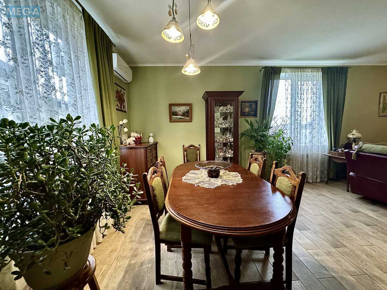 Продаж дома, 2 поверху, 160 кв.м, 4 кімнати, ділянка 6 соток, <a class="location-link" href="/oseshina/" title="Недвижимость Осещина">Осещина</a>, Лугова (изображение 3)