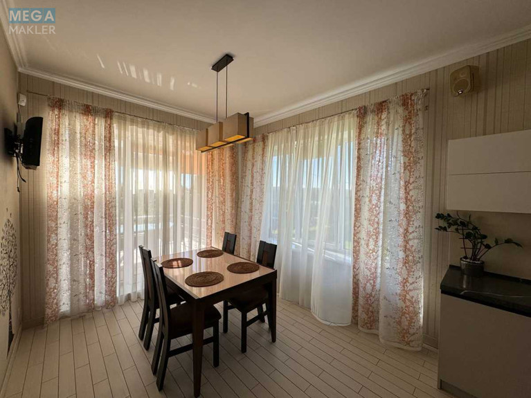Продаж дома, 2 поверху, 240 кв.м, 5 кімнат, ділянка 10 соток, <a class="location-link" href="/boyarka/" title="Недвижимость Боярка">Боярка</a>, Тарасовка (изображение 9)