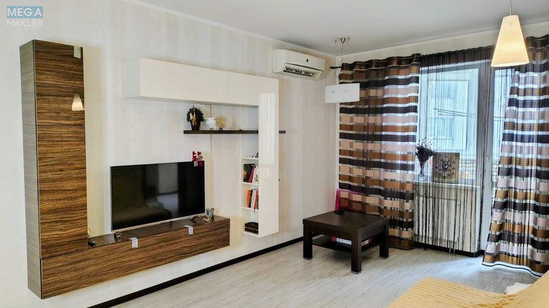 Оренда 3 кімнатної квартири, <a class="location-link" href="/kiev/" title="Недвижимость Київ">Київ</a>, <a class="location-link" href="/kiev/darnickij/" title="Недвижимость Дарницький район">Дарницький р-н</a>, Михайла Драгоманова вул., 6/1 (изображение 2)