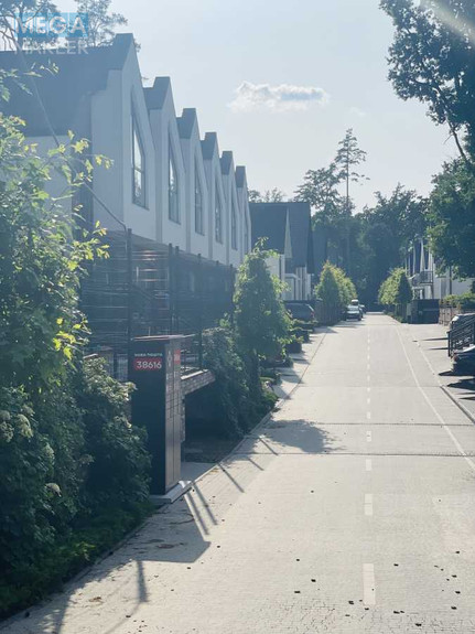 Продаж дома, 2 поверху, 107 кв.м, 4 кімнати, ділянка 2 сотки, <a class="location-link" href="/bucha/" title="Недвижимость Буча">Буча</a>, Коновальця, 49 (изображение 7)