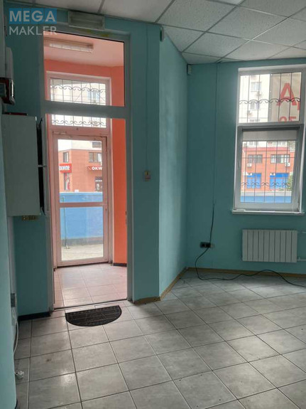 Оренда комерційної нерухомості, 32 кв.м, под магазин, <a class="location-link" href="/kiev/" title="Недвижимость Київ">Київ</a>, <a class="location-link" href="/kiev/darnickij/" title="Недвижимость Дарницький район">Дарницький р-н</a>, Олександра Мишуги вул., 9а (изображение 4)
