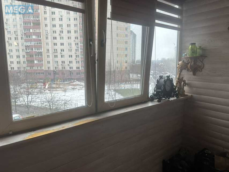 Продаж 3 кімнатної квартири (94/48/14), 3 пов. 25 пов. будинку, <a class="location-link" href="/kiev/" title="Недвижимость Київ">Київ</a>, <a class="location-link" href="/kiev/darnickij/" title="Недвижимость Дарницький район">Дарницький р-н</a>, Петра Григоренка просп., 14 (изображение 18)