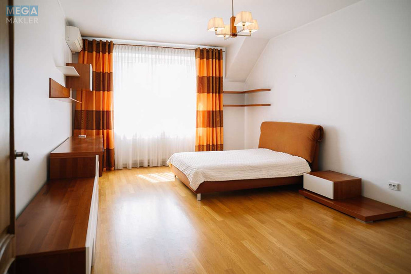 Продаж дома, 2 поверху, 403 кв.м, 5 кімнат, ділянка 25 соток, <a class="location-link" href="/lutsk/" title="Недвижимость Луцьк">Луцьк</a>, Загородня, 13 (изображение 16)
