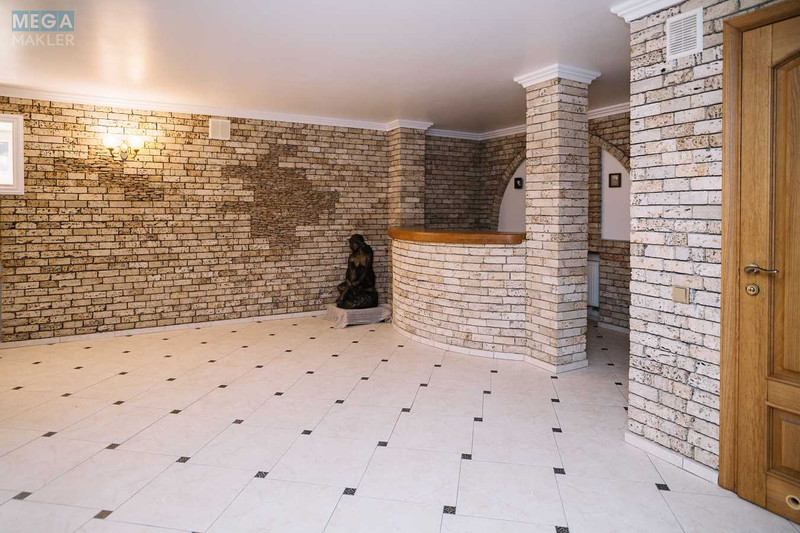 Продаж дома, 2 поверху, 403 кв.м, 5 кімнат, ділянка 25 соток, <a class="location-link" href="/lutsk/" title="Недвижимость Луцьк">Луцьк</a>, Загородня, 13 (изображение 22)