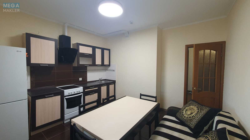 Оренда 1 кімнатної квартири, <a class="location-link" href="/kiev/" title="Недвижимость Київ">Київ</a>, <a class="location-link" href="/kiev/dneprovskij/" title="Недвижимость Дніпровський район">Дніпровський р-н</a>, Воскресенська вул., 12А (изображение 3)