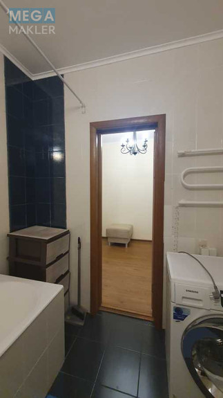 Оренда 1 кімнатної квартири, <a class="location-link" href="/kiev/" title="Недвижимость Київ">Київ</a>, <a class="location-link" href="/kiev/dneprovskij/" title="Недвижимость Дніпровський район">Дніпровський р-н</a>, Воскресенська вул., 12А (изображение 10)