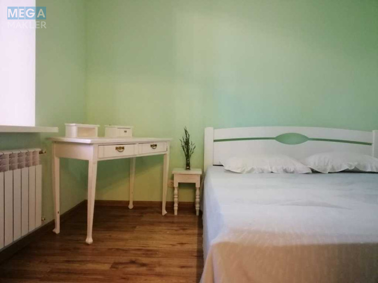 Продаж 3 кімнатної квартири (82/?/15), 2 пов. 2 пов. будинку, <a class="location-link" href="/odessa/" title="Недвижимость Одеса">Одеса</a>, <a class="location-link" href="/odessa/primorskij/" title="Недвижимость Приморський район">Приморський р-н</a>, Б.Арнаутская, 81 (изображение 9)