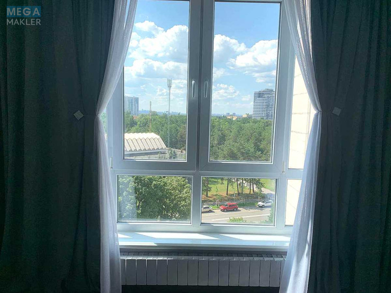 Продаж 1 кімнатної квартири (34/16/8,2), 8 пов. 16 пов. будинку, <a class="location-link" href="/kiev/" title="Недвижимость Київ">Київ</a>, <a class="location-link" href="/kiev/dneprovskij/" title="Недвижимость Дніпровський район">Дніпровський р-н</a>, Генерала Жмаченко ул., 16 (изображение 2)