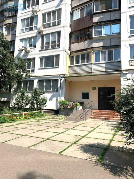 Продаж 1 кімнатної квартири (34/16/8,2), 8 пов. 16 пов. будинку, <a class="location-link" href="/kiev/" title="Недвижимость Київ">Київ</a>, <a class="location-link" href="/kiev/dneprovskij/" title="Недвижимость Дніпровський район">Дніпровський р-н</a>, Генерала Жмаченко ул., 16 (изображение 4)