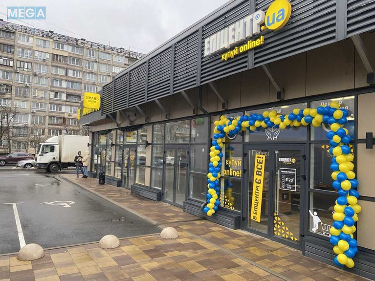 Оренда комерційної нерухомості, 45 кв.м, под магазин, <a class="location-link" href="/kiev/" title="Недвижимость Київ">Київ</a>, <a class="location-link" href="/kiev/obolonskij/" title="Недвижимость Оболонський район">Оболонський р-н</a>, Оболонський просп., 51Б (изображение 2)