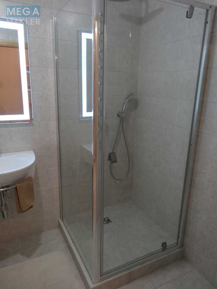 Оренда 1 кімнатної квартири, <a class="location-link" href="/kiev/" title="Недвижимость Київ">Київ</a>, <a class="location-link" href="/kiev/darnickij/" title="Недвижимость Дарницький район">Дарницький р-н</a>, Армянская ул., 6 (изображение 8)