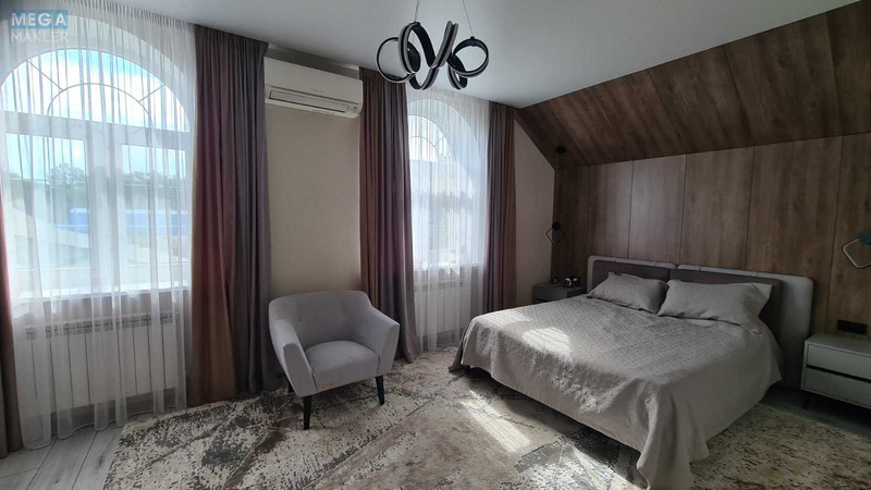 Продаж дома, 3 поверху, 225 кв.м, 5 кімнат, ділянка 4 сотки, <a class="location-link" href="/brovary/" title="Недвижимость Бровари">Бровари</a>, Дніпровська (изображение 11)