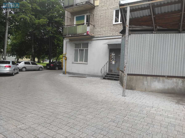 Оренда окремої будівлі/побудови, 45 кв.м, под производство, <a class="location-link" href="/lviv/" title="Недвижимость Львів">Львів</a>, <a class="location-link" href="/lviv/galickij/" title="Недвижимость Галицький район">Галицький р-н</a>, В.Великого, 1 (изображение 5)