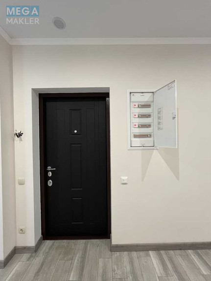 Продаж 3 кімнатної квартири (90/42/18), 24 пов. 25 пов. будинку, <a class="location-link" href="/kiev/" title="Недвижимость Київ">Київ</a>, <a class="location-link" href="/kiev/darnickij/" title="Недвижимость Дарницький район">Дарницький р-н</a>, Юрія Пасхаліна вул., 17 (изображение 6)