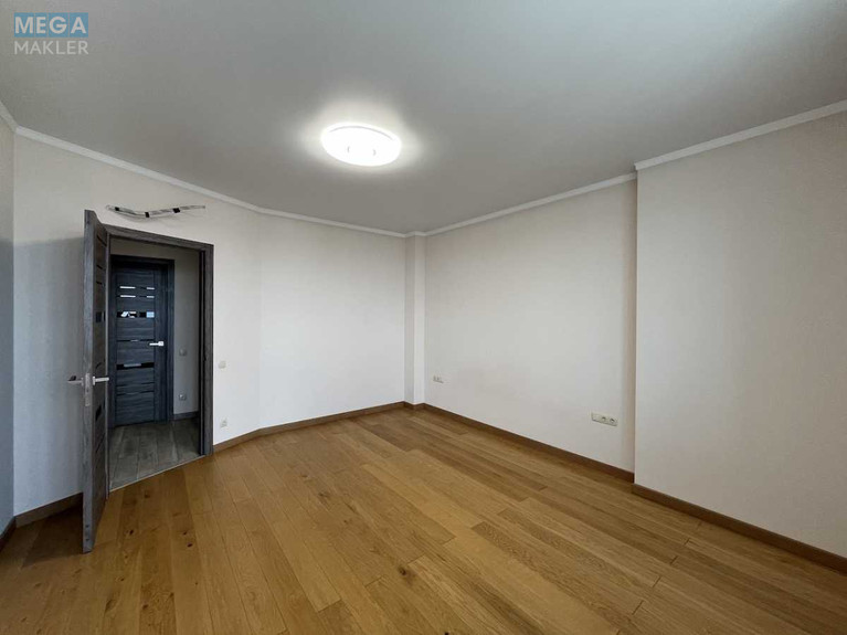 Продаж 3 кімнатної квартири (90/42/18), 24 пов. 25 пов. будинку, <a class="location-link" href="/kiev/" title="Недвижимость Київ">Київ</a>, <a class="location-link" href="/kiev/darnickij/" title="Недвижимость Дарницький район">Дарницький р-н</a>, Юрія Пасхаліна вул., 17 (изображение 15)