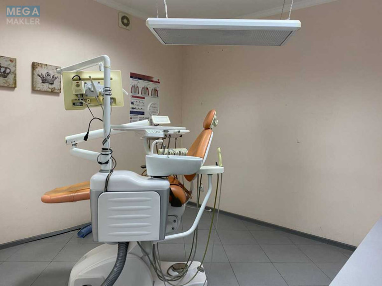 Оренда комерційної нерухомості, 56&nbsp;кв.м, под офис, <a class="location-link" href="/kiev/" title="Недвижимость Київ">Київ</a>, <a class="location-link" href="/kiev/obolonskij/" title="Недвижимость Оболонський район">Оболонський р-н</a>, Оболонская Набережная ул., 3 (изображение 3)