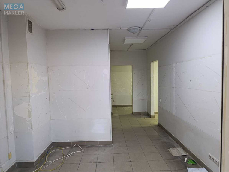Оренда комерційної нерухомості, 85 кв.м, под магазин, <a class="location-link" href="/odessa/" title="Недвижимость Одеса">Одеса</a>, <a class="location-link" href="/odessa/suvorovskij/" title="Недвижимость Суворовский район">Суворовский р-н</a>, Семена Палия, 76 (изображение 8)